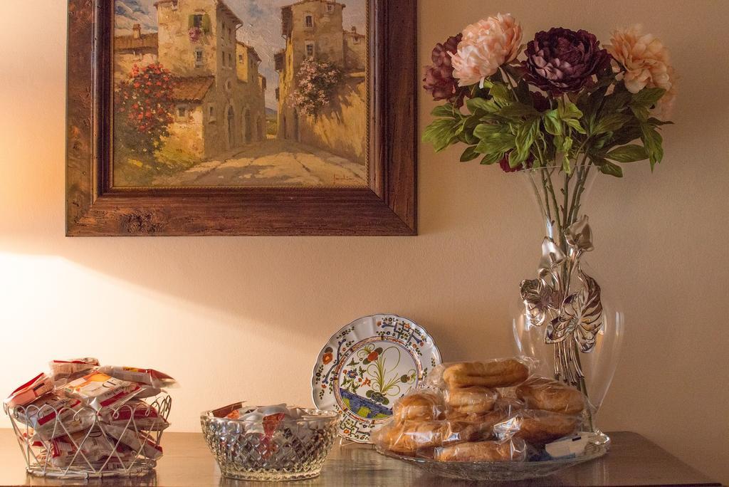 La Rosa Townhouse Bed and Breakfast Florens Exteriör bild