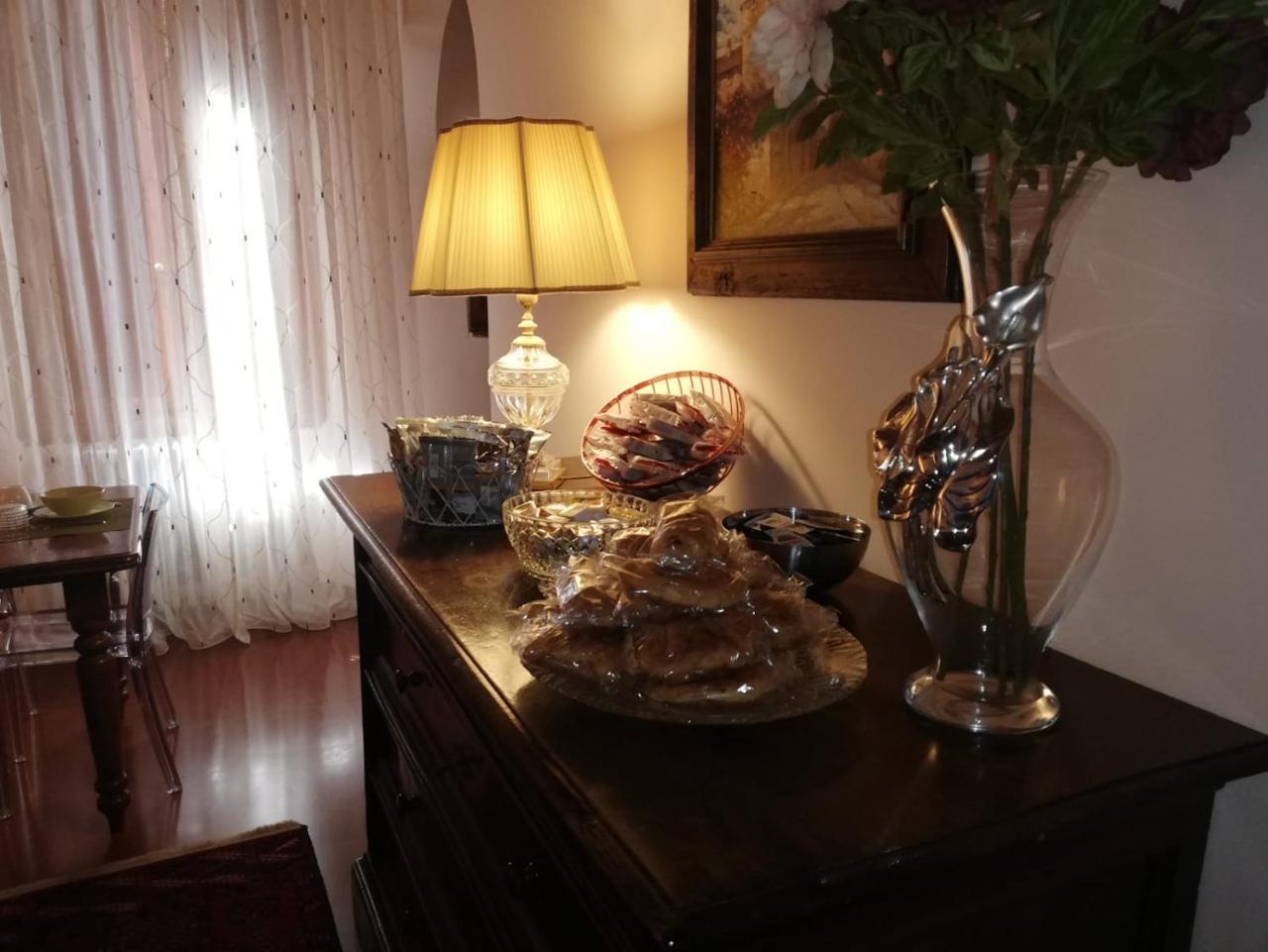 La Rosa Townhouse Bed and Breakfast Florens Exteriör bild